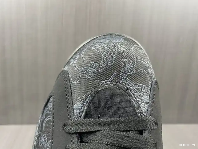 Rep DB9818-001 6 SD Retro Triple Black (W) Jordan 0624